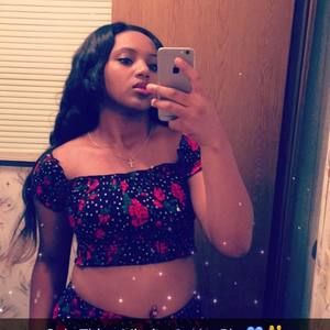 Meet your Posher, Tyesha